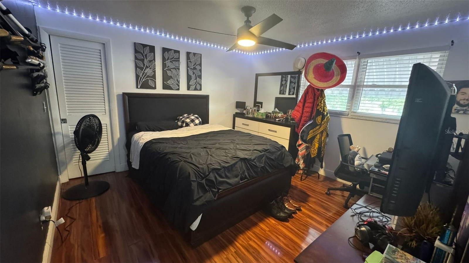 Image 9 of 35 For 8301 Lopez Drive