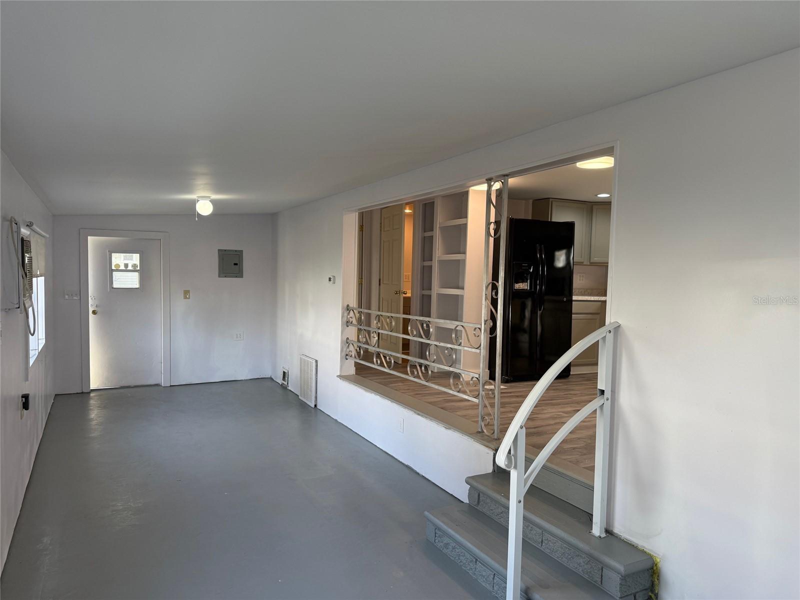 Image 10 of 18 For 6240 Connecticut Street