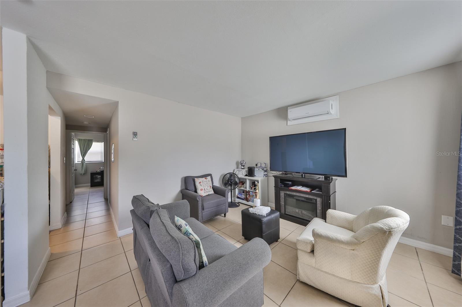 Listing photo id 14 for 11708 Balm Riverview Road