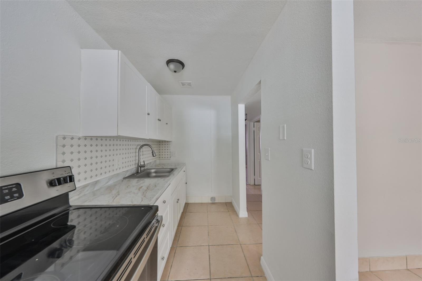 Listing photo id 28 for 11708 Balm Riverview Road