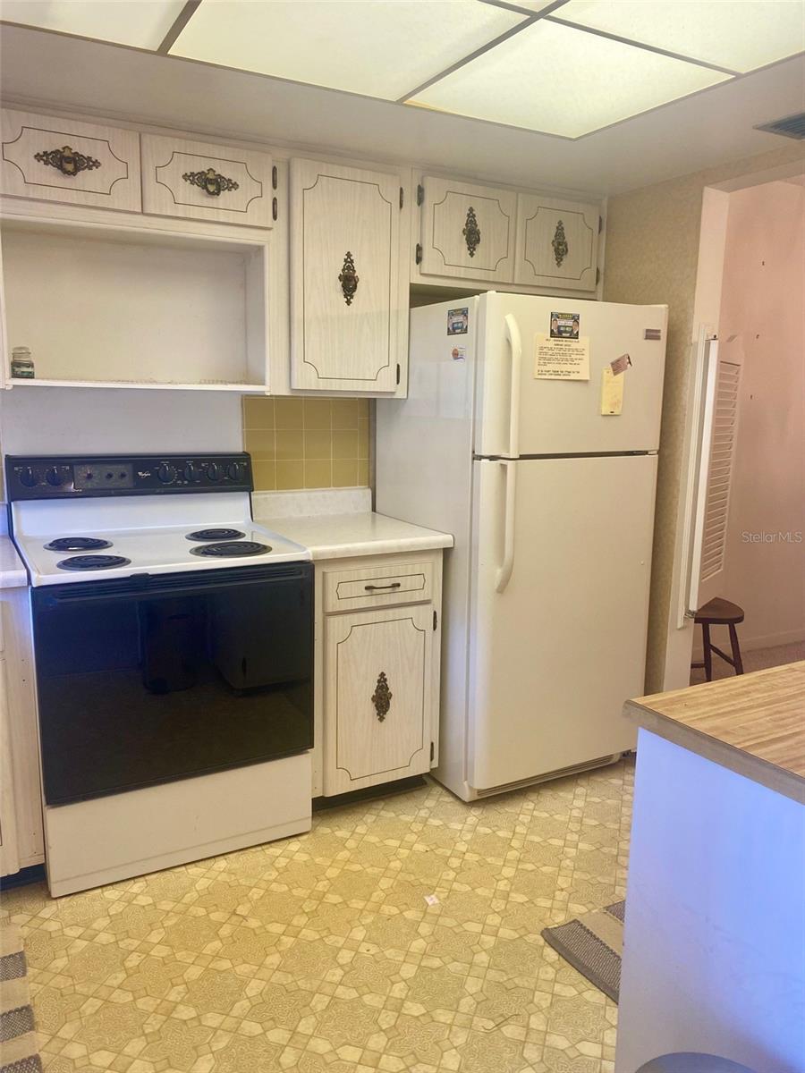 Image 5 of 25 For 1680 Lake Avenue 3