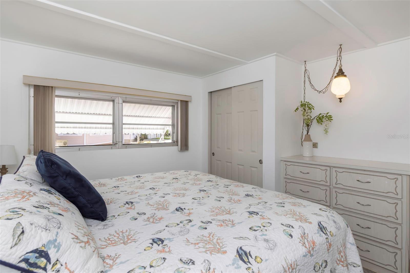 Image 22 of 46 For 18675 Us Highway 19 N 391