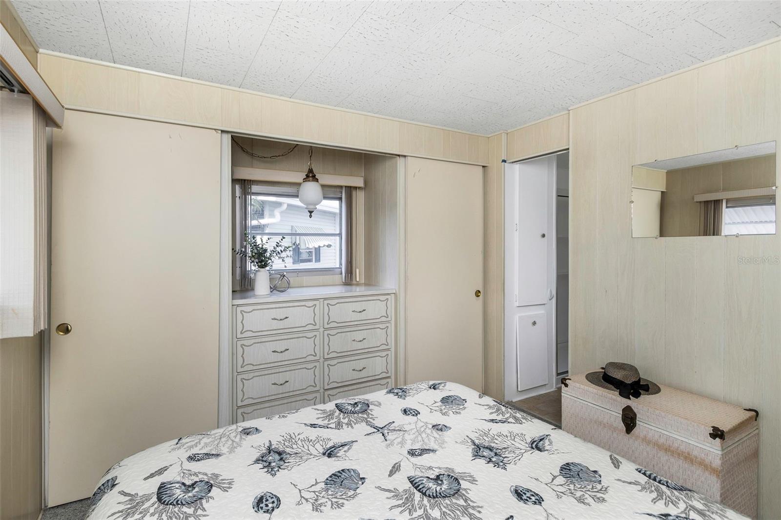 Image 27 of 46 For 18675 Us Highway 19 N 391