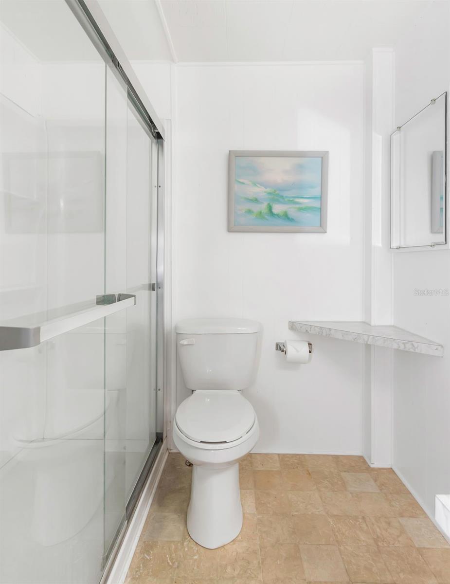 Image 29 of 46 For 18675 Us Highway 19 N 391