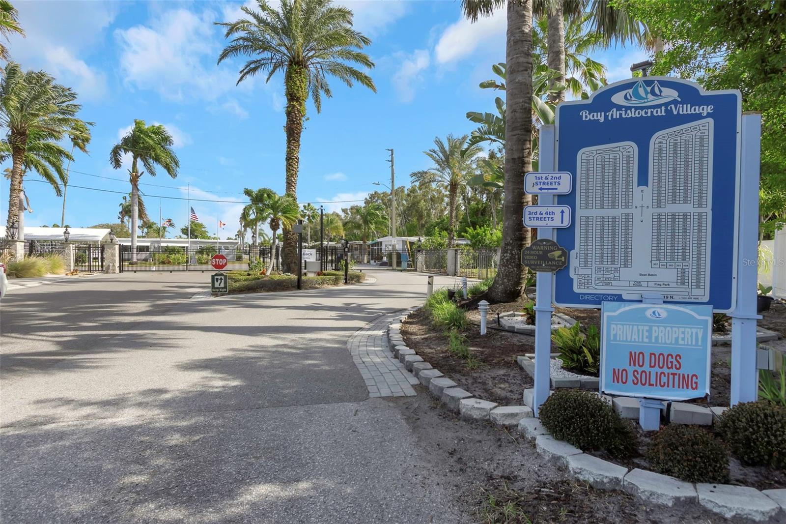 Image 38 of 46 For 18675 Us Highway 19 N 391