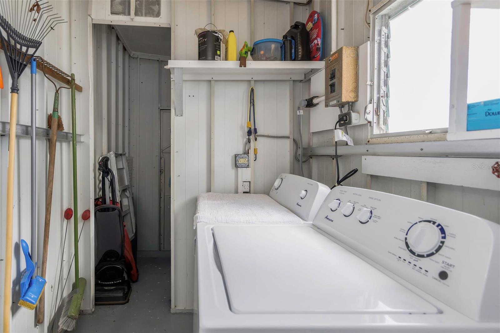 Image 7 of 46 For 18675 Us Highway 19 N 391