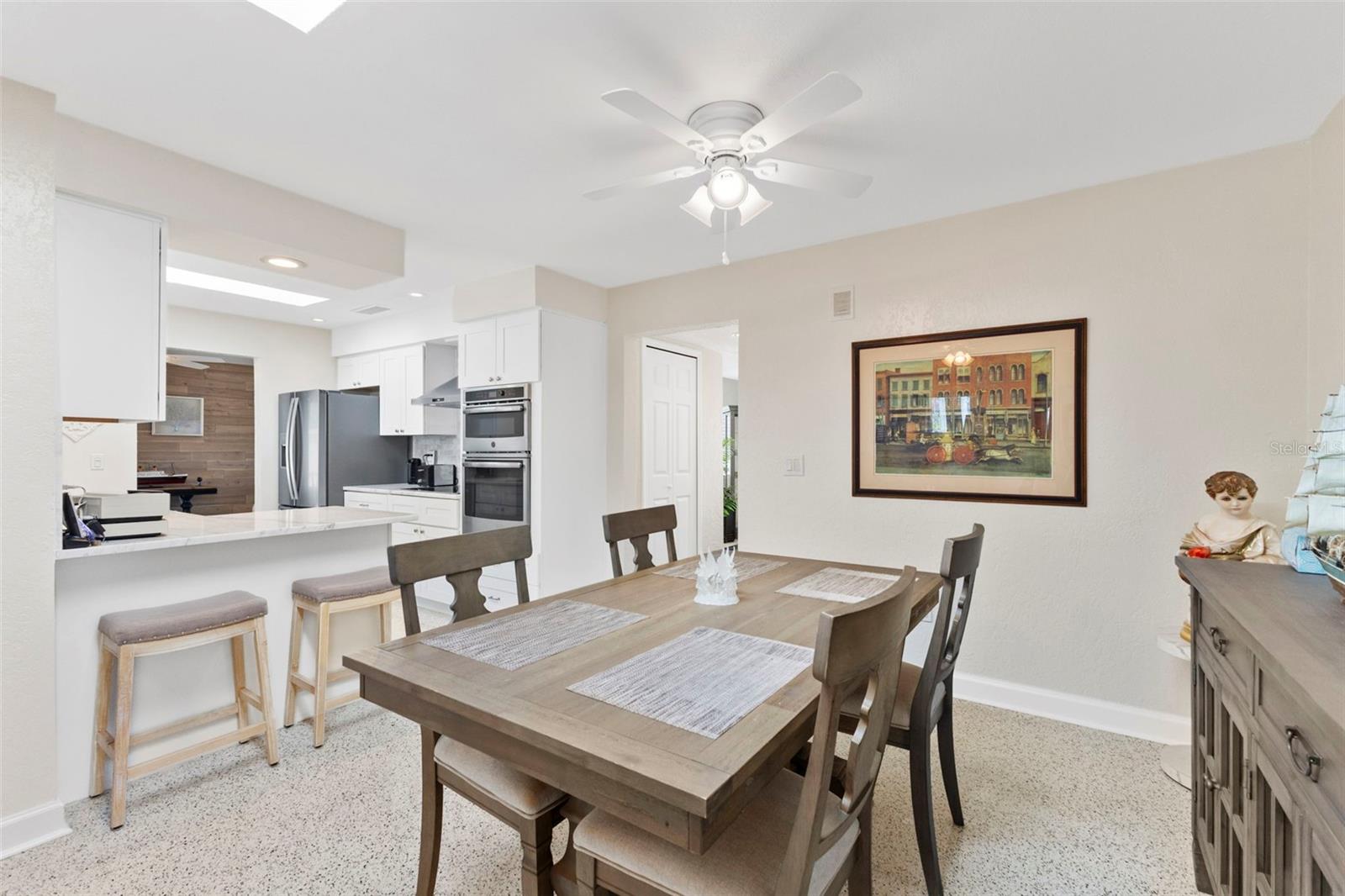 Image 15 of 35 For 2192 Louisa Drive