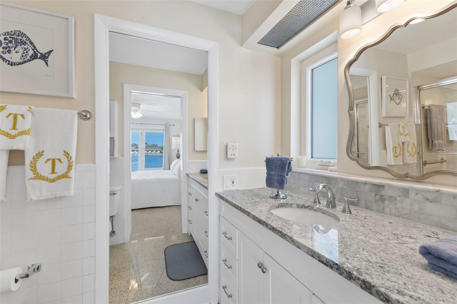 Image 22 of 35 For 2192 Louisa Drive