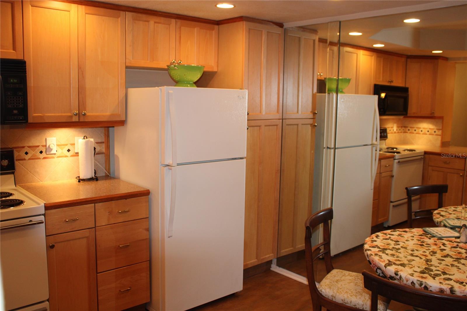 Image 8 of 26 For 14130 Rosemary Lane 5308