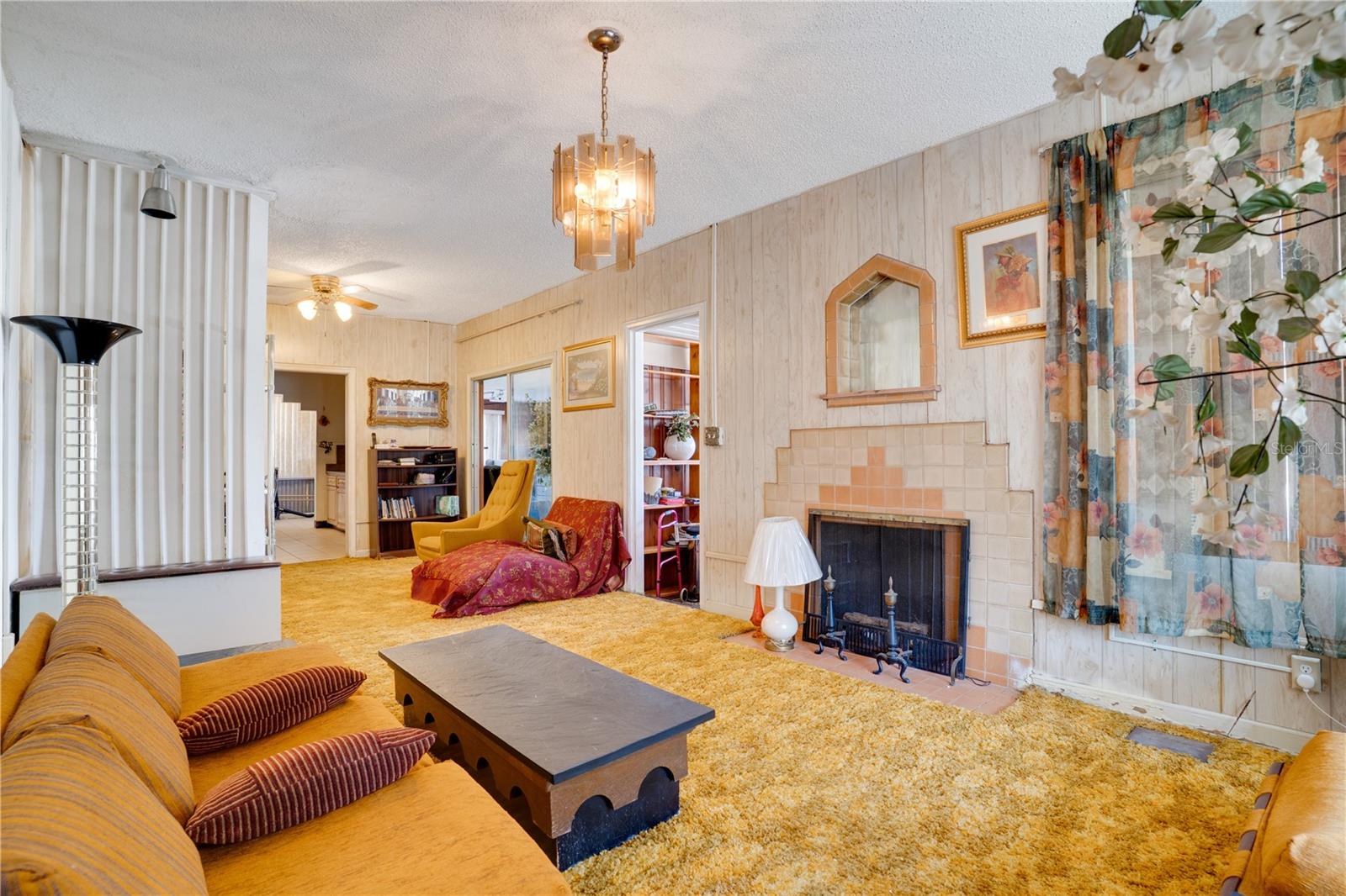 Image 11 of 33 For 2310 Boulevard