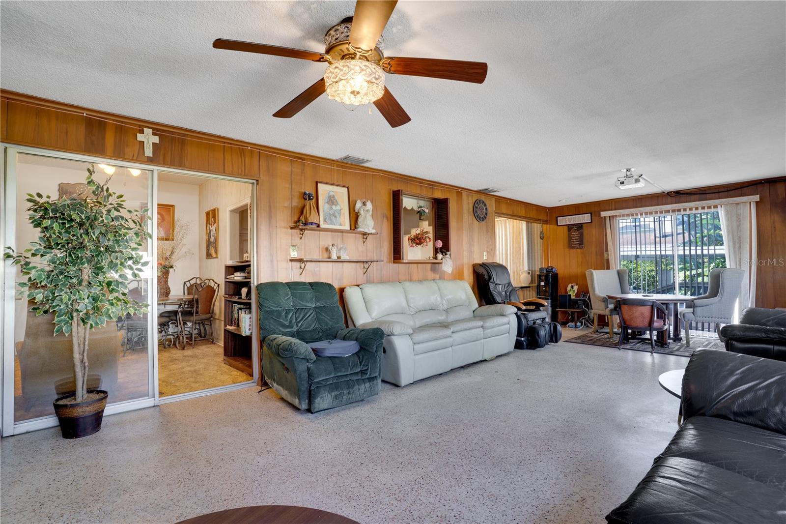 Image 8 of 33 For 2310 Boulevard