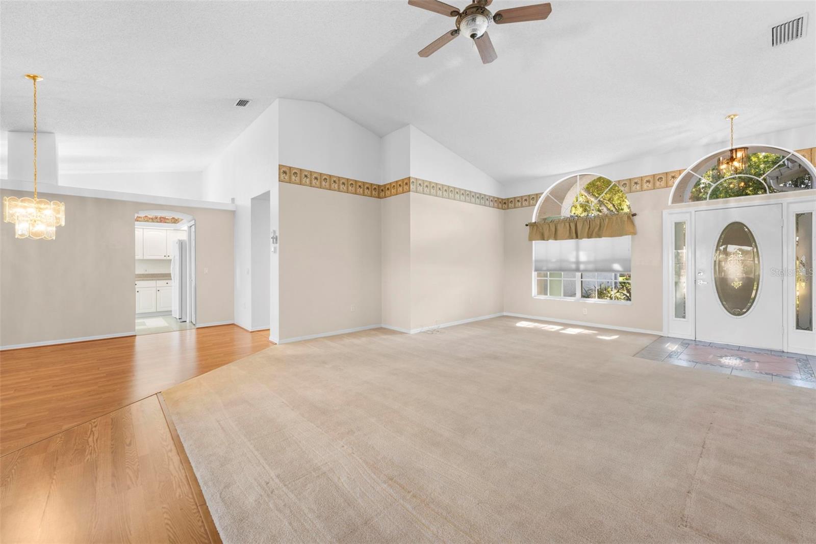 Image 11 of 55 For 11231 Sun Tree Road