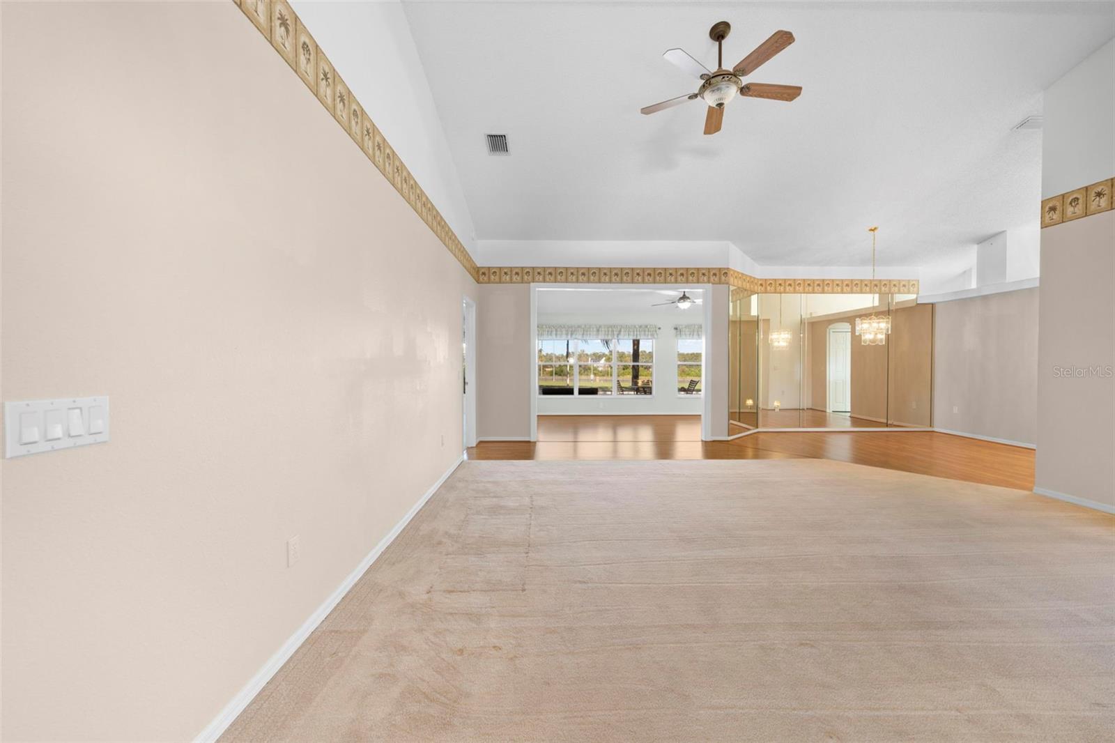 Image 5 of 55 For 11231 Sun Tree Road