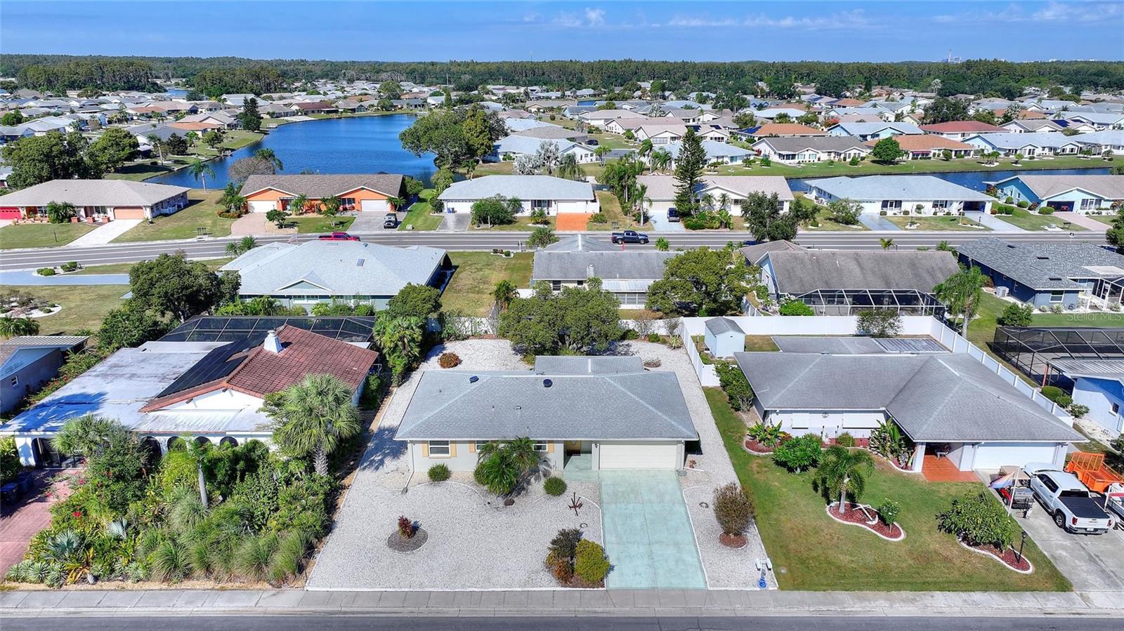 Image 41 of 49 For 679 Fort Duquesna Drive