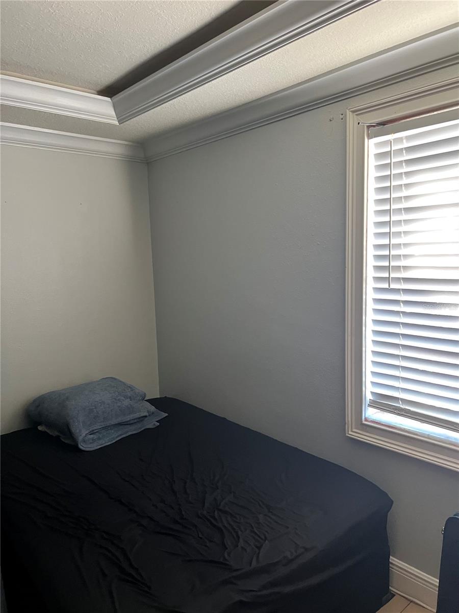 Image 12 of 29 For 1008 Westside Drive