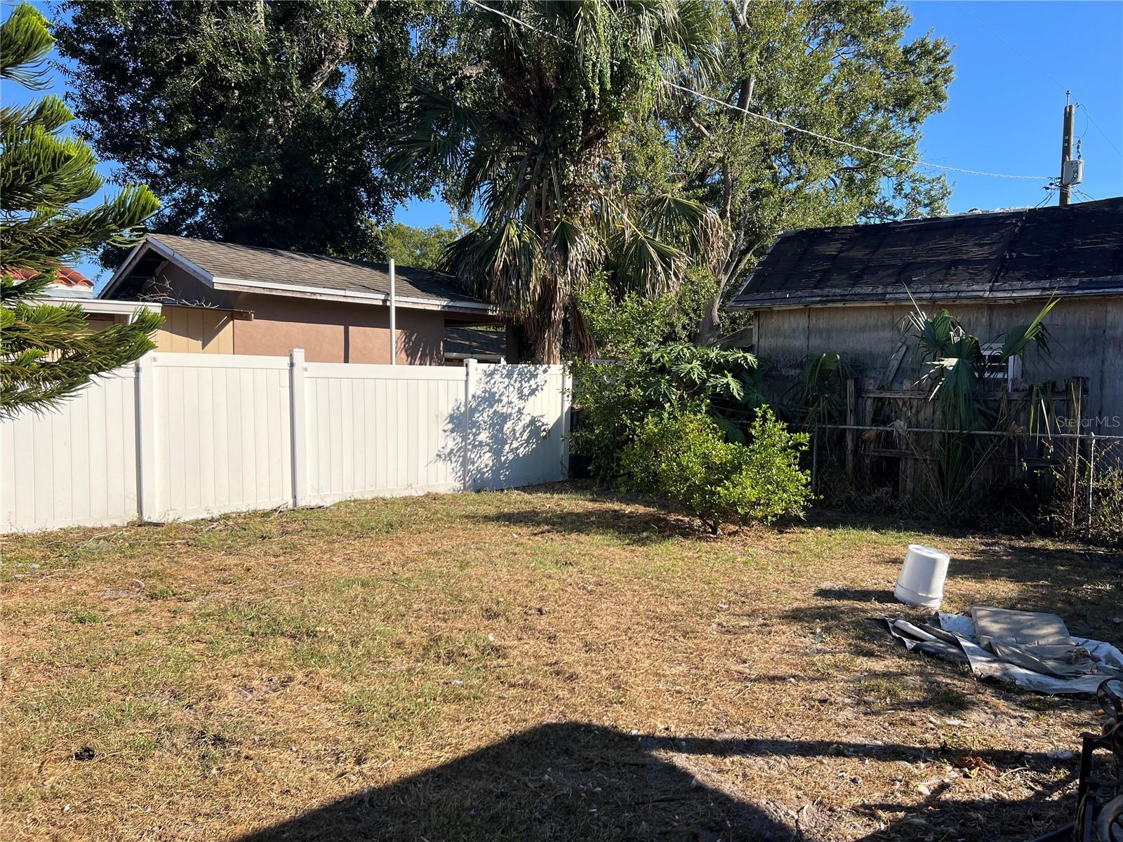 Image 25 of 29 For 1008 Westside Drive