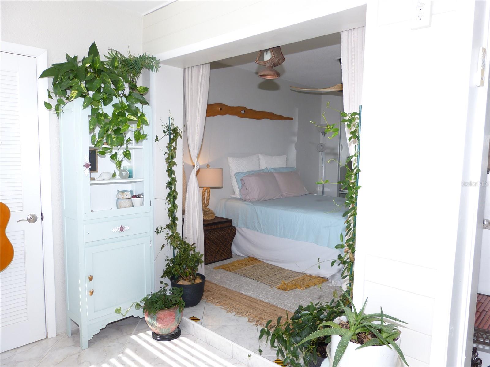 Image 17 of 26 For 2 Causeway Boulevard 206