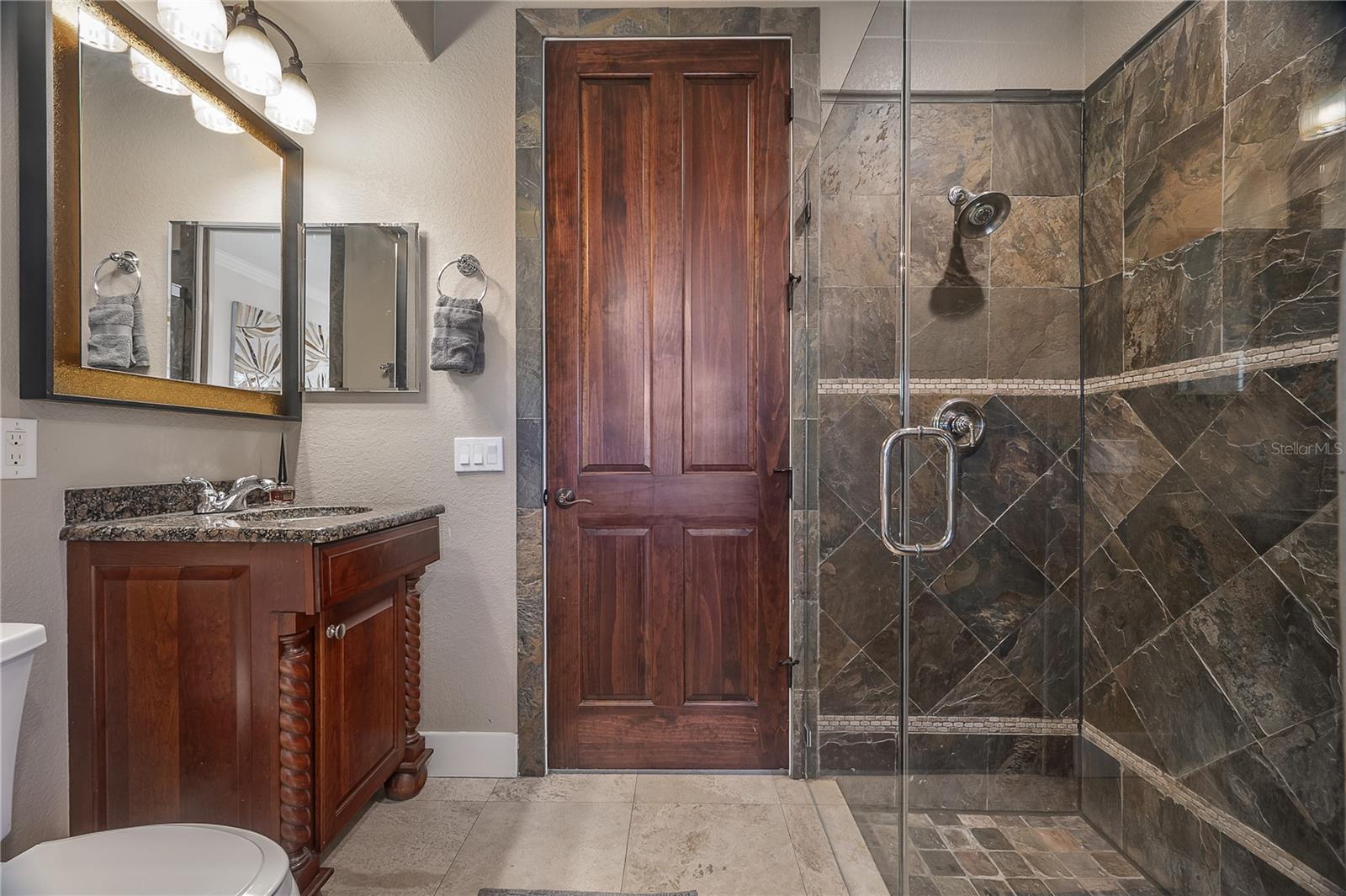 Image 10 of 47 For 4311 Barcelona Street