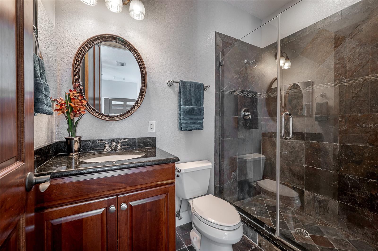 Image 24 of 47 For 4311 Barcelona Street