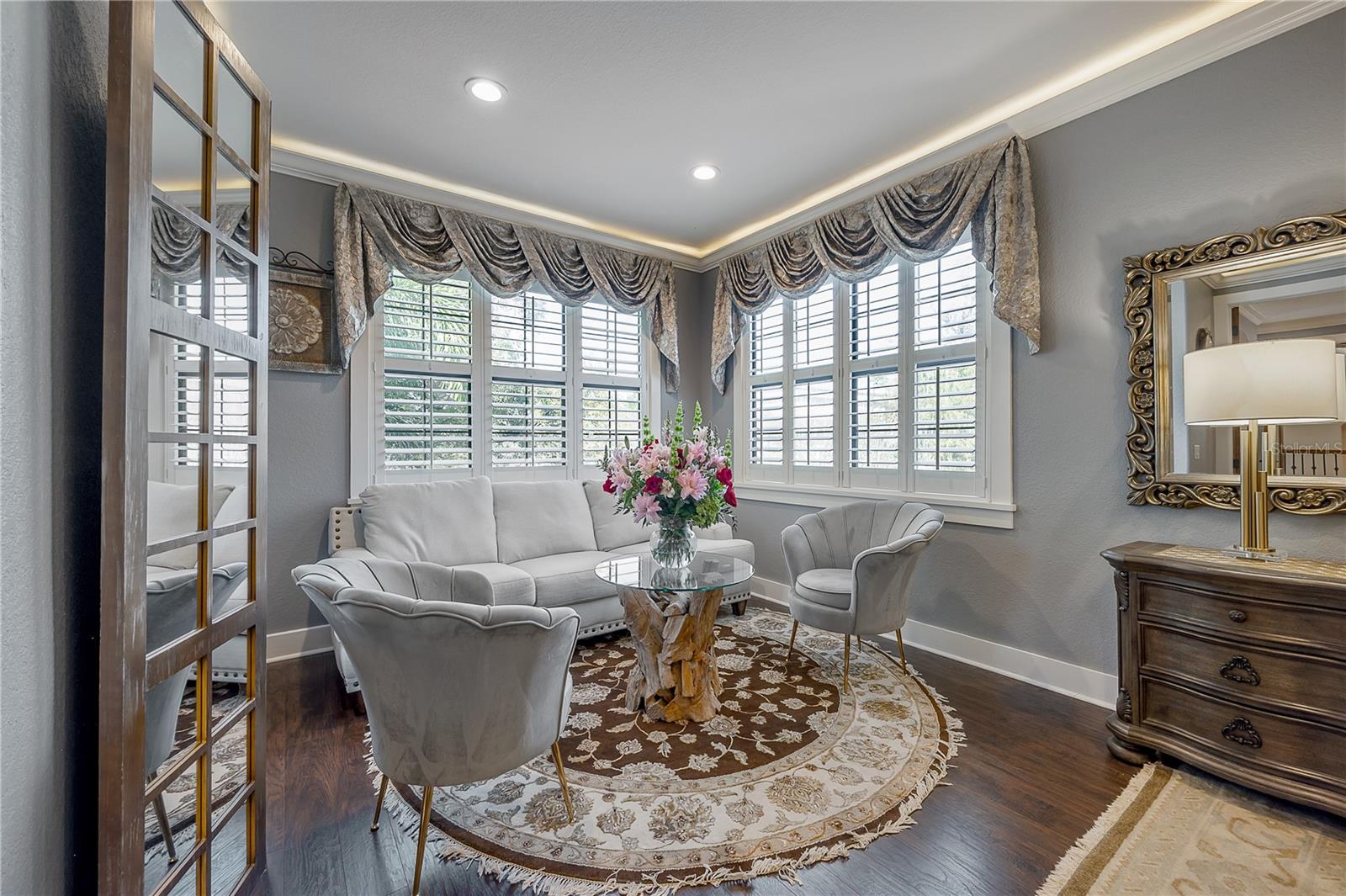 Image 28 of 47 For 4311 Barcelona Street