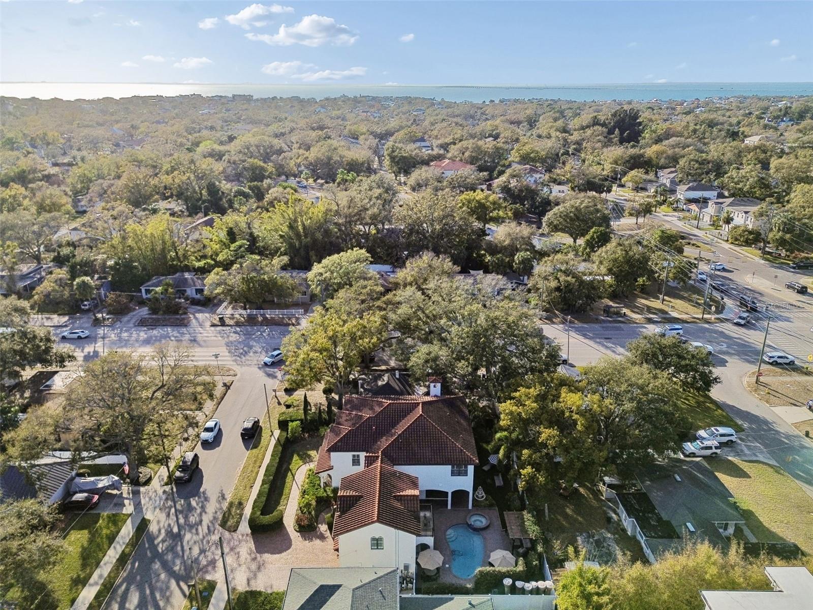 Image 44 of 47 For 4311 Barcelona Street