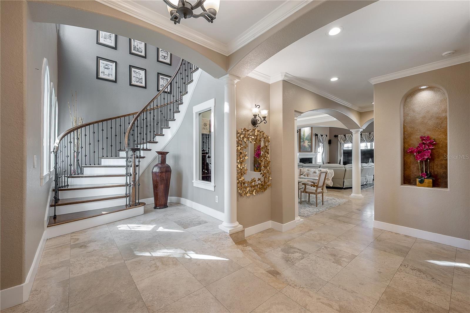 Image 7 of 47 For 4311 Barcelona Street