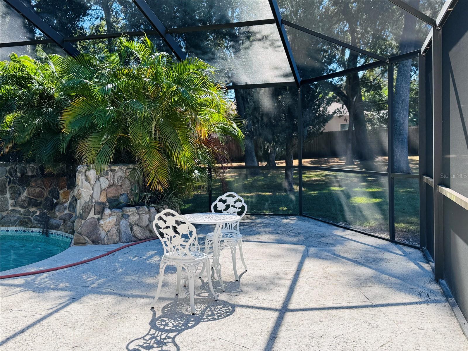 Listing photo id 28 for 2949 Sunset Point Road