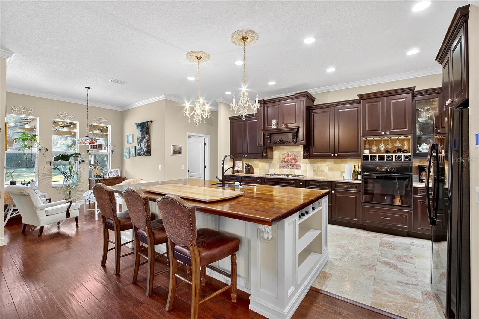 Image 14 of 87 For 4717 Sleepy Hollow Lane