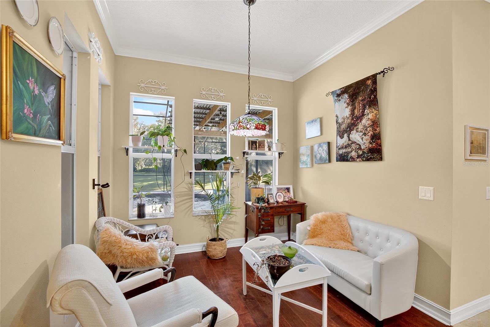 Image 18 of 87 For 4717 Sleepy Hollow Lane