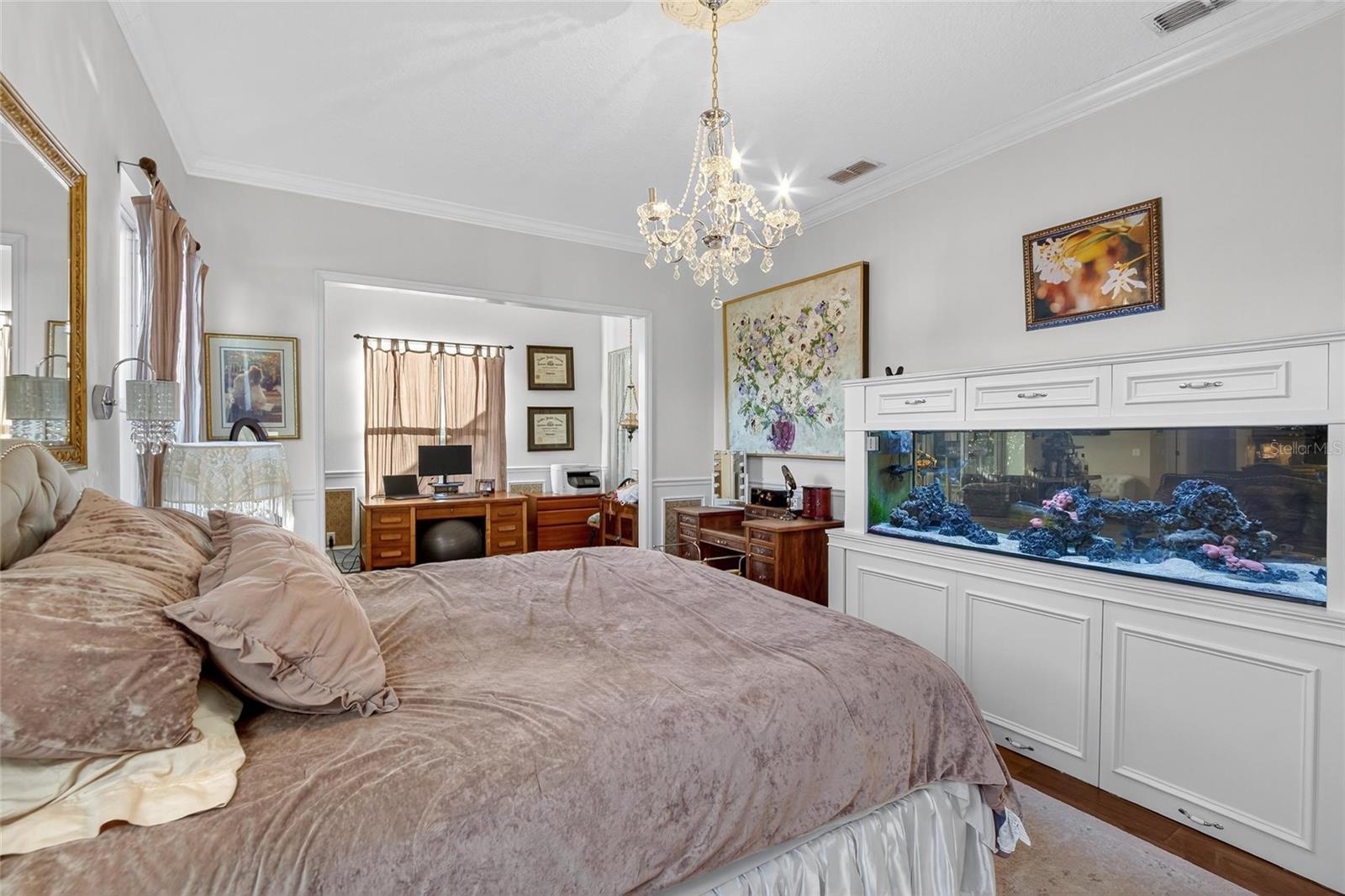 Image 21 of 87 For 4717 Sleepy Hollow Lane