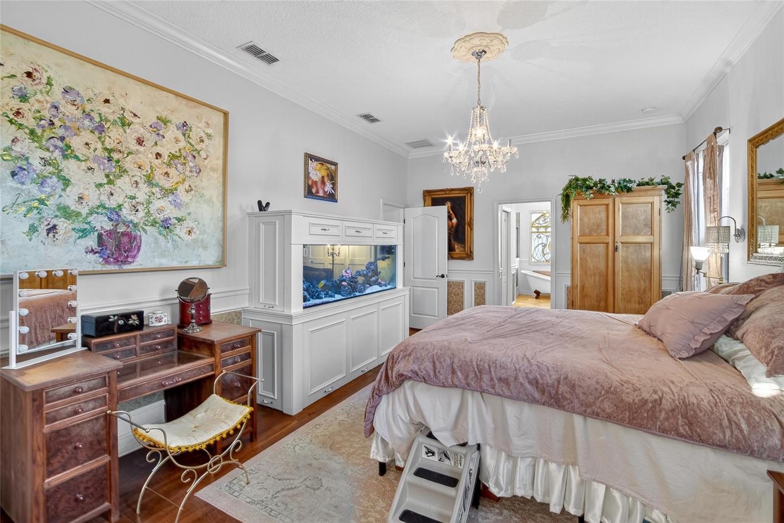 Image 22 of 87 For 4717 Sleepy Hollow Lane