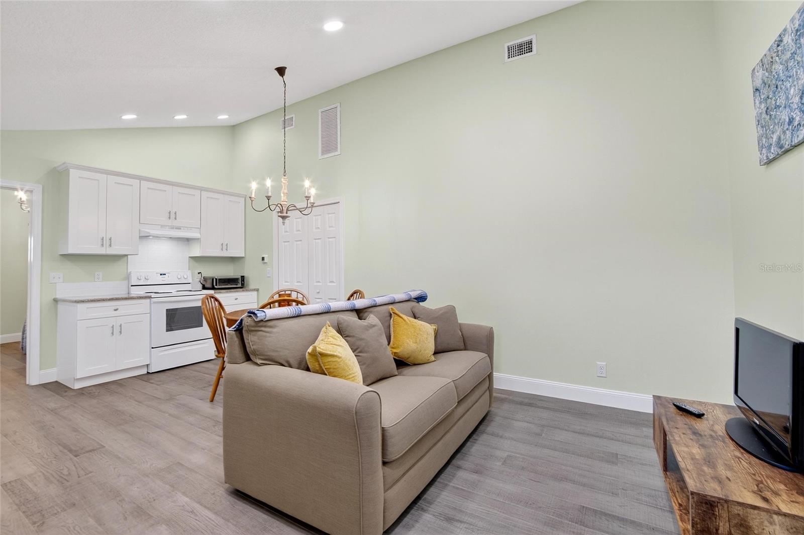 Image 51 of 87 For 4717 Sleepy Hollow Lane