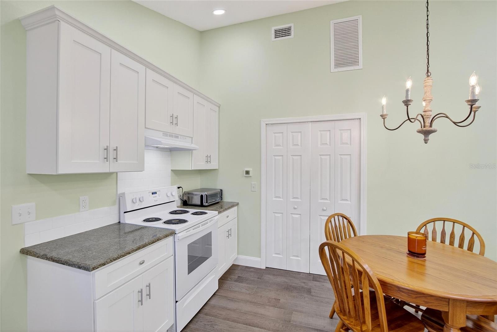 Image 56 of 87 For 4717 Sleepy Hollow Lane