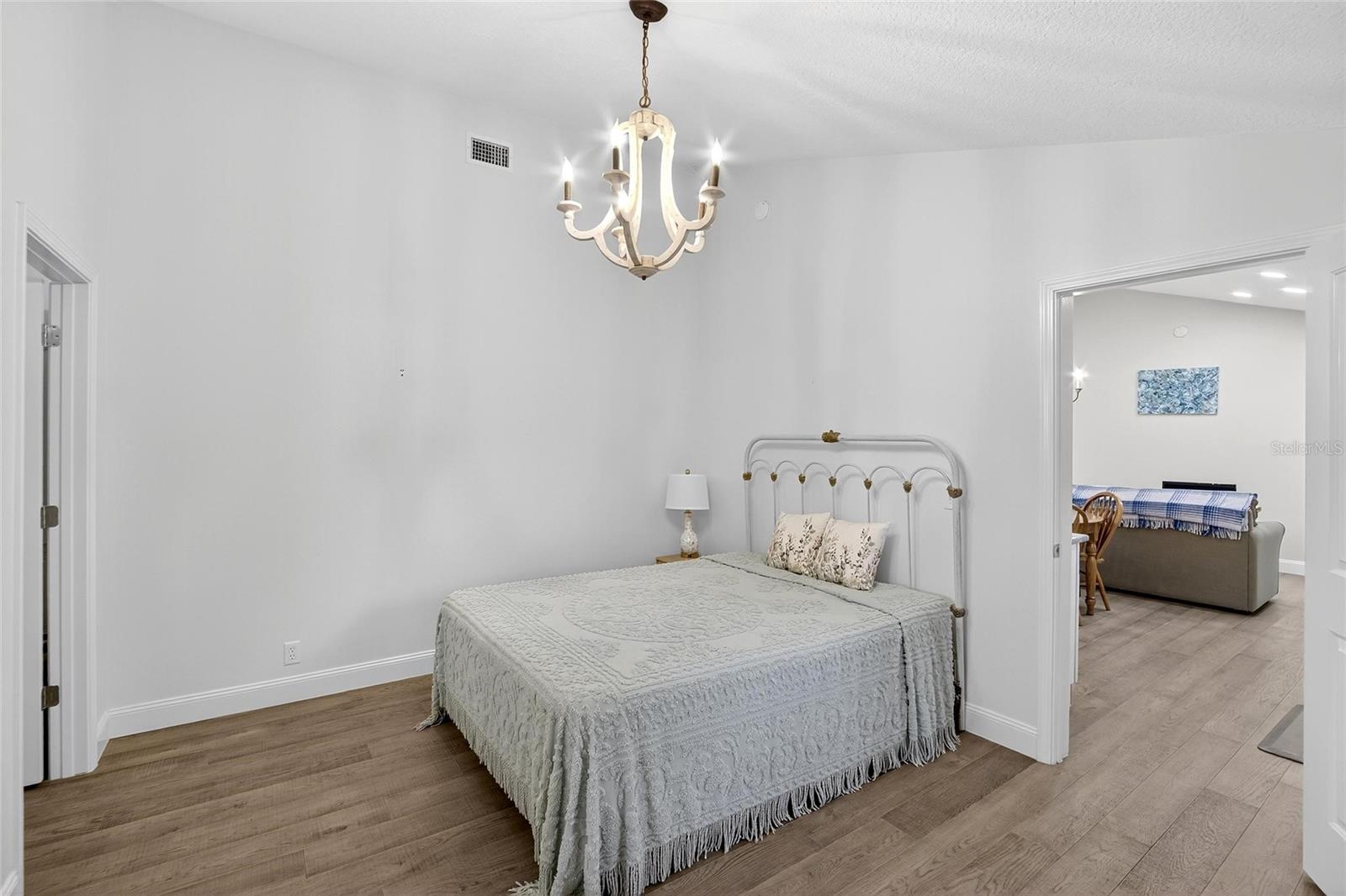 Image 58 of 87 For 4717 Sleepy Hollow Lane