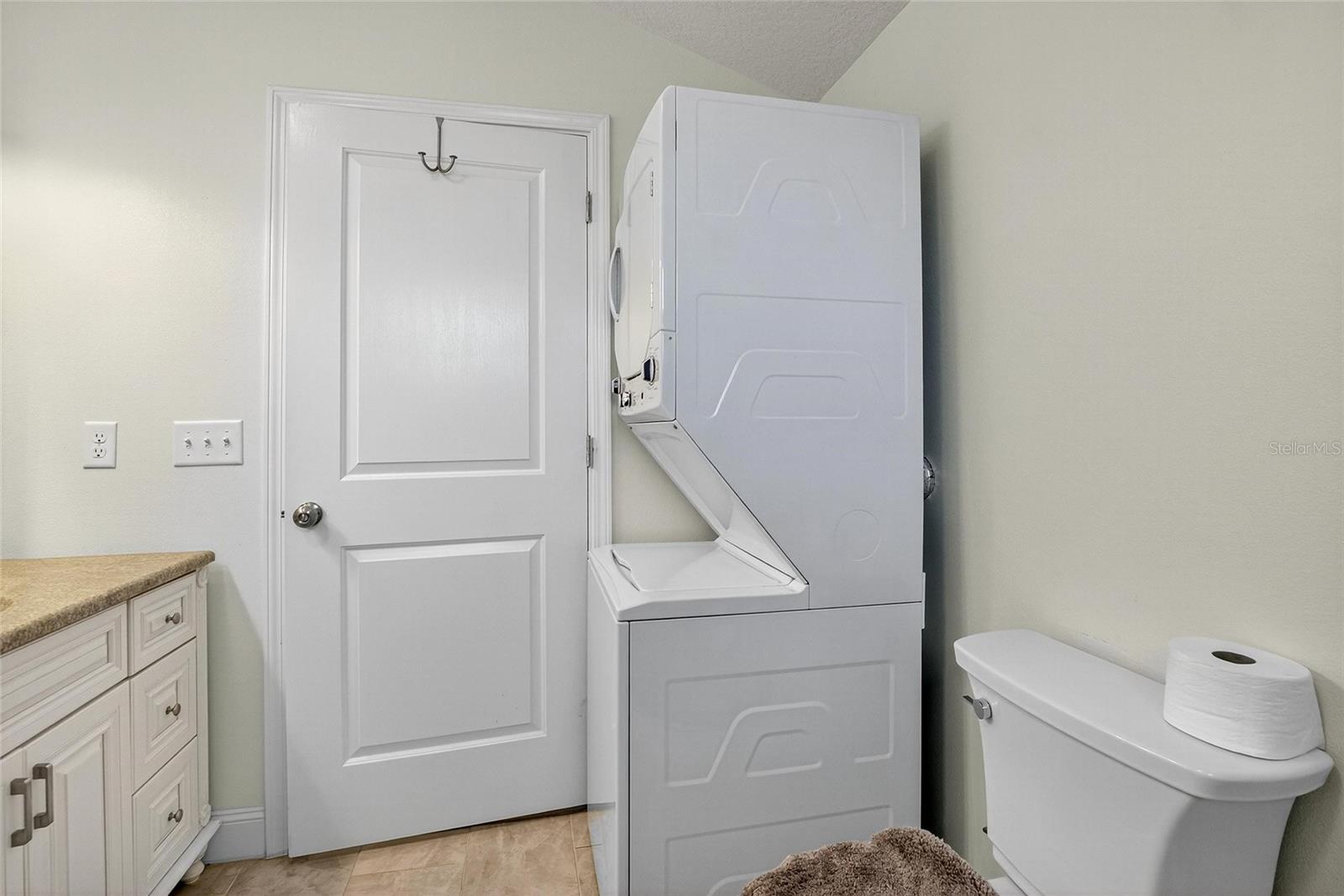 Image 61 of 87 For 4717 Sleepy Hollow Lane