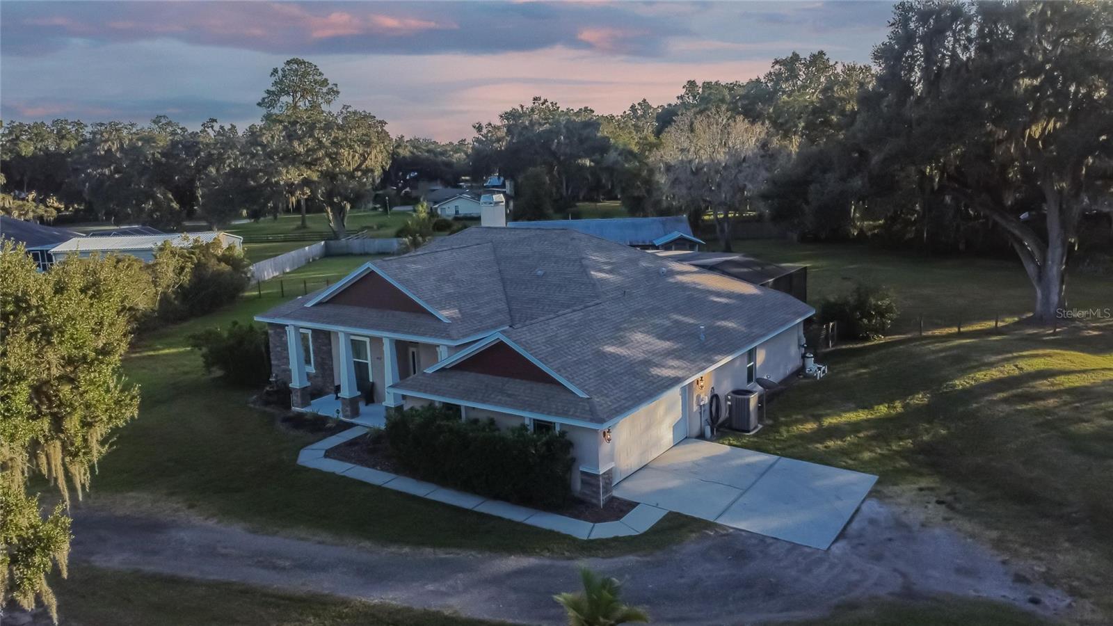 Image 73 of 87 For 4717 Sleepy Hollow Lane