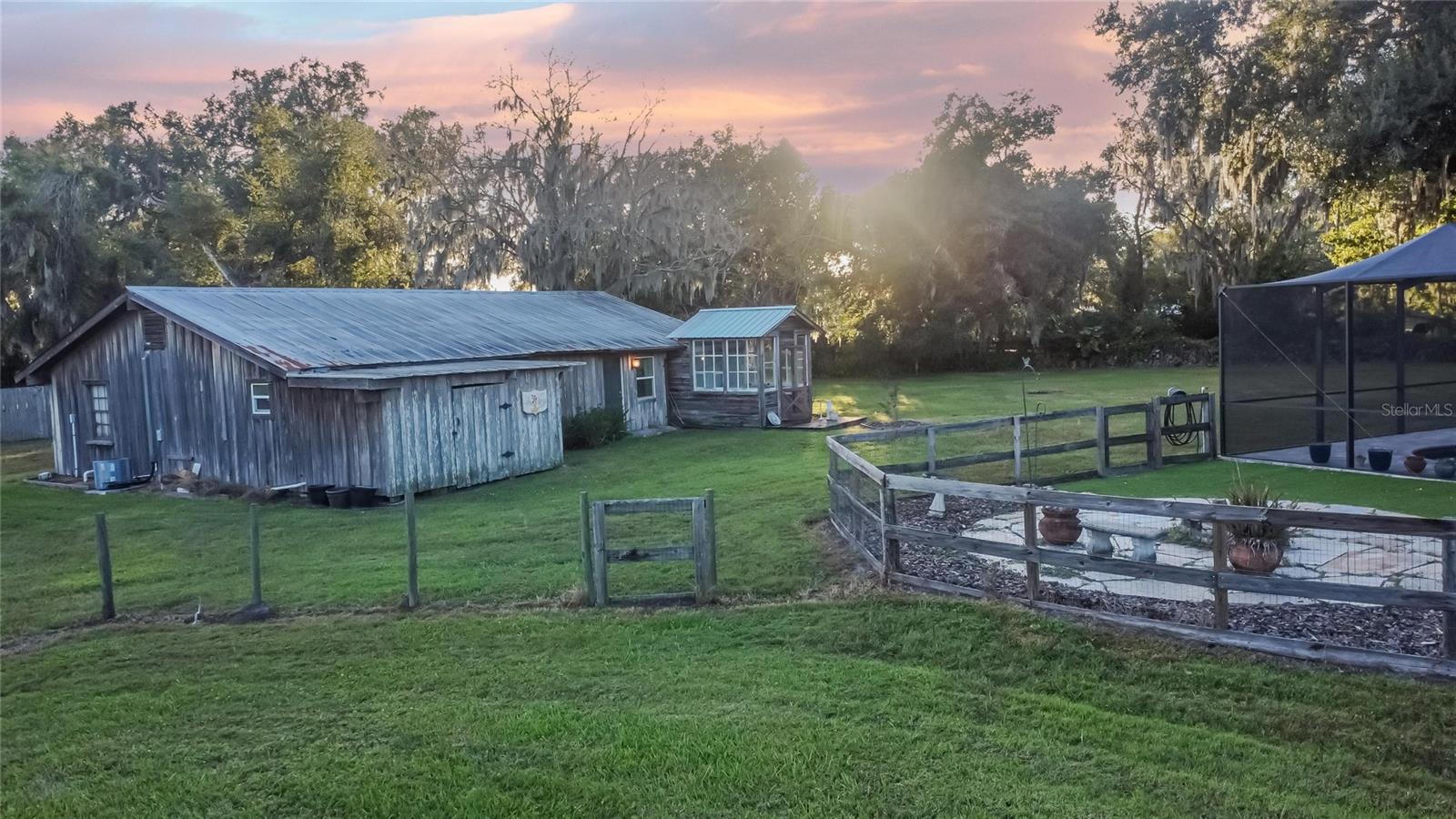 Image 77 of 87 For 4717 Sleepy Hollow Lane