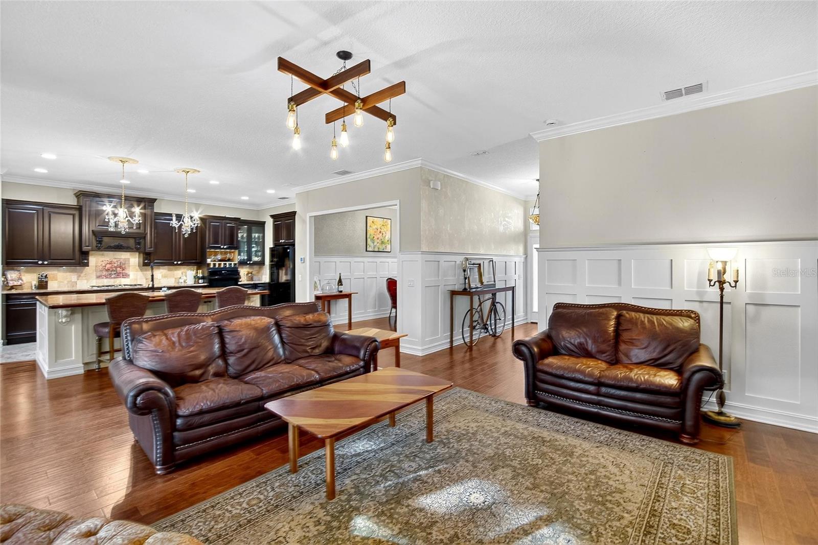 Image 8 of 87 For 4717 Sleepy Hollow Lane