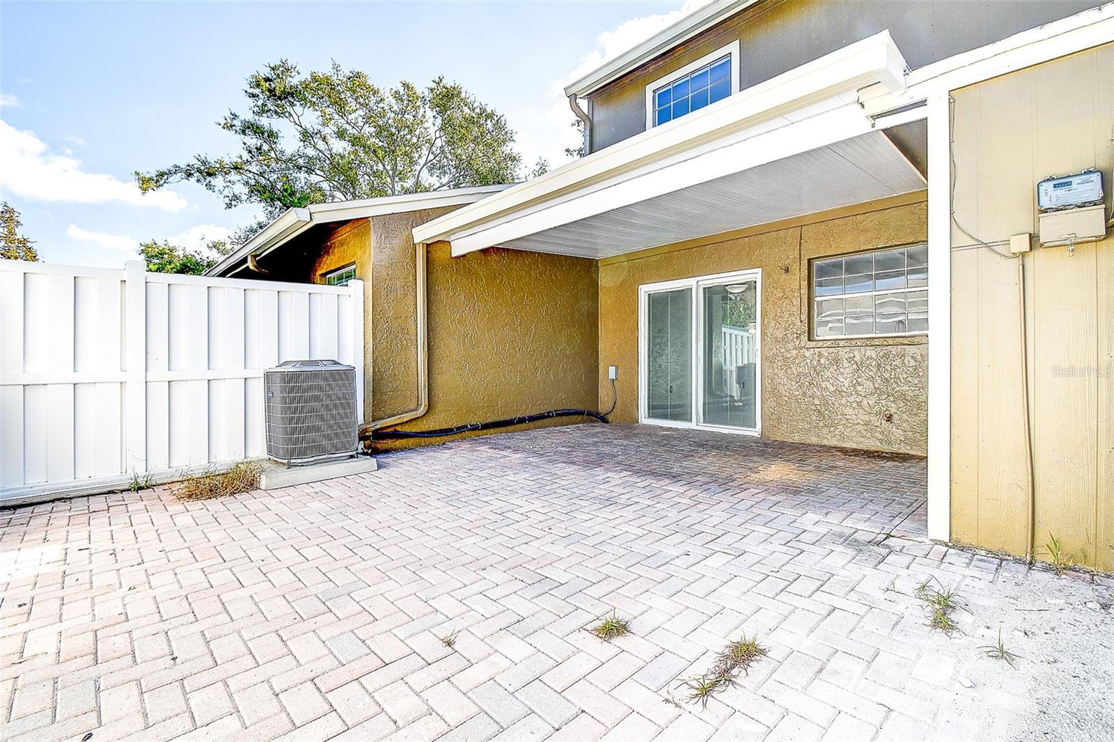 Image 24 of 43 For 7627 Deleon Court