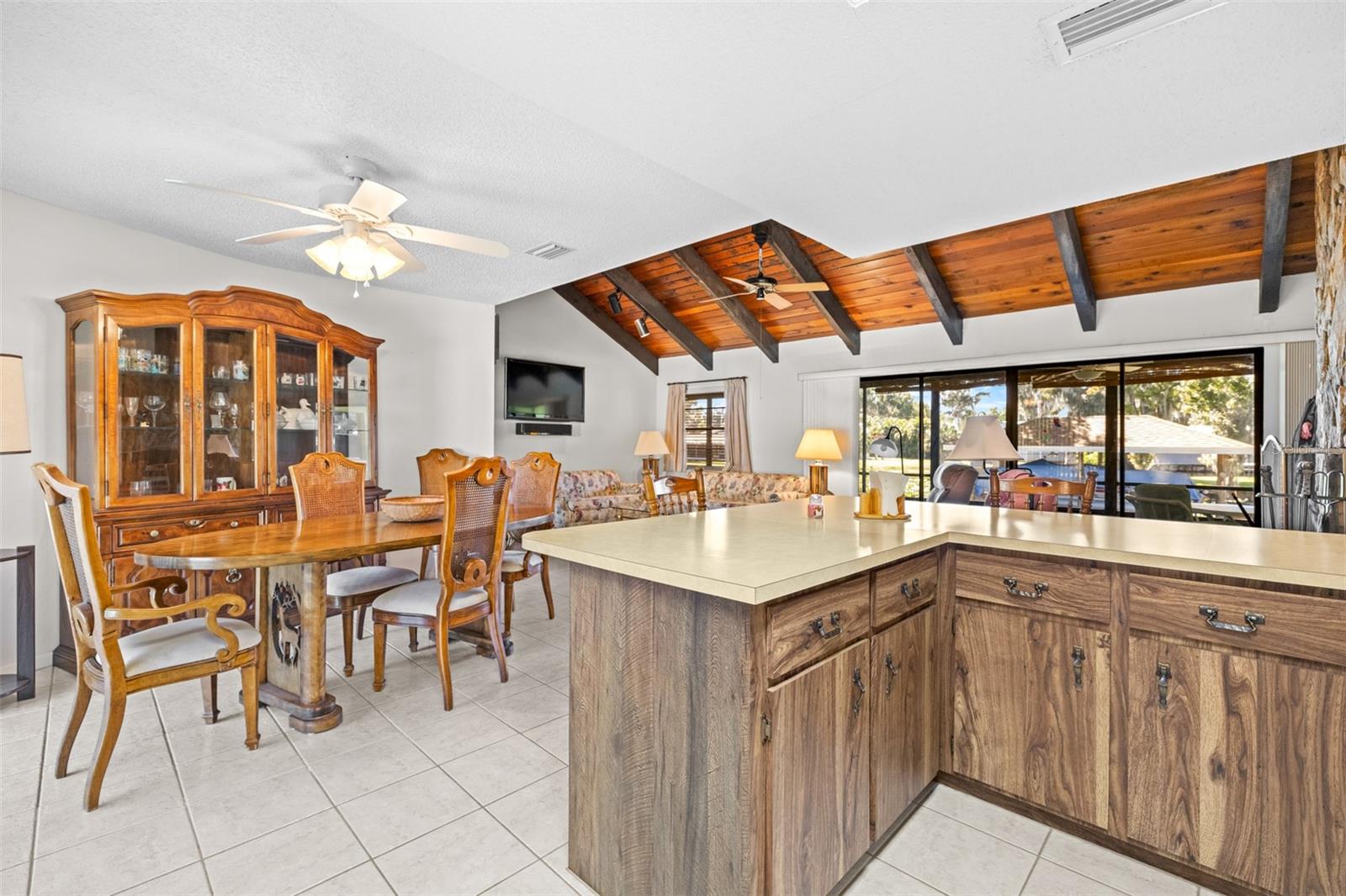 Image 19 of 80 For 623 Racoon Lane