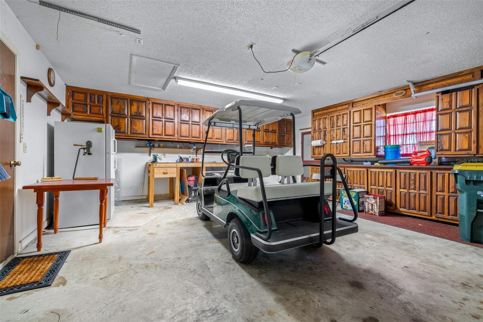 Image 33 of 80 For 623 Racoon Lane