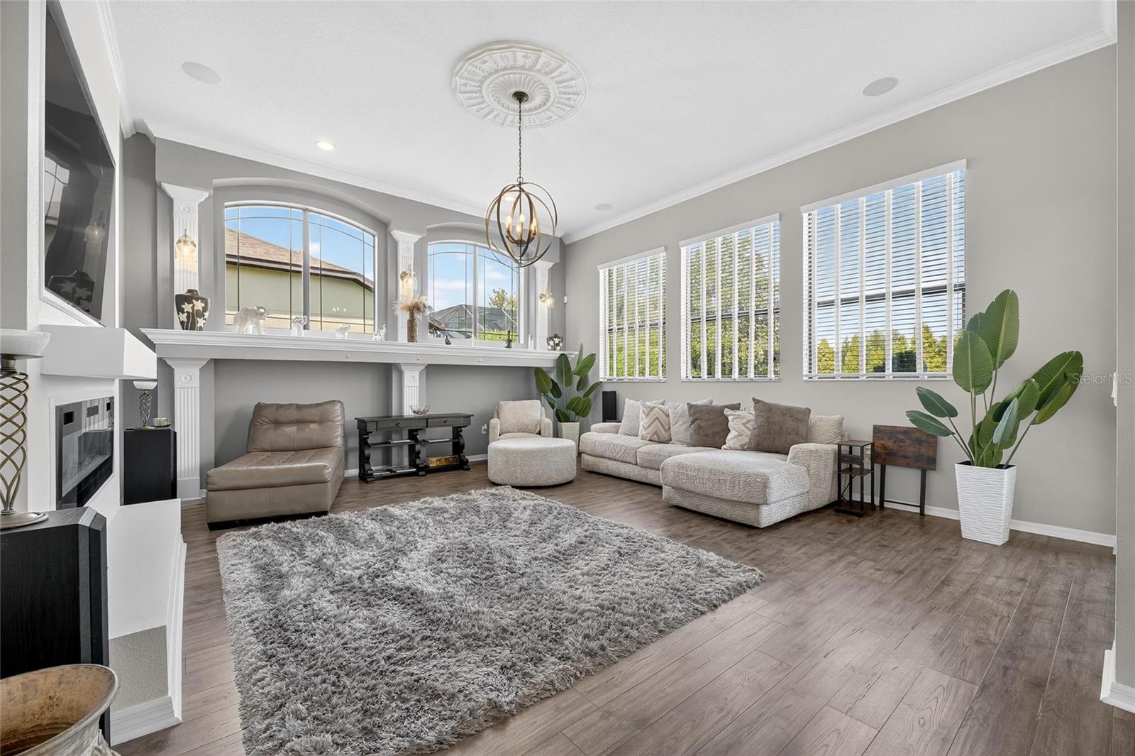 Image 53 of 94 For 121 Falling Water Drive