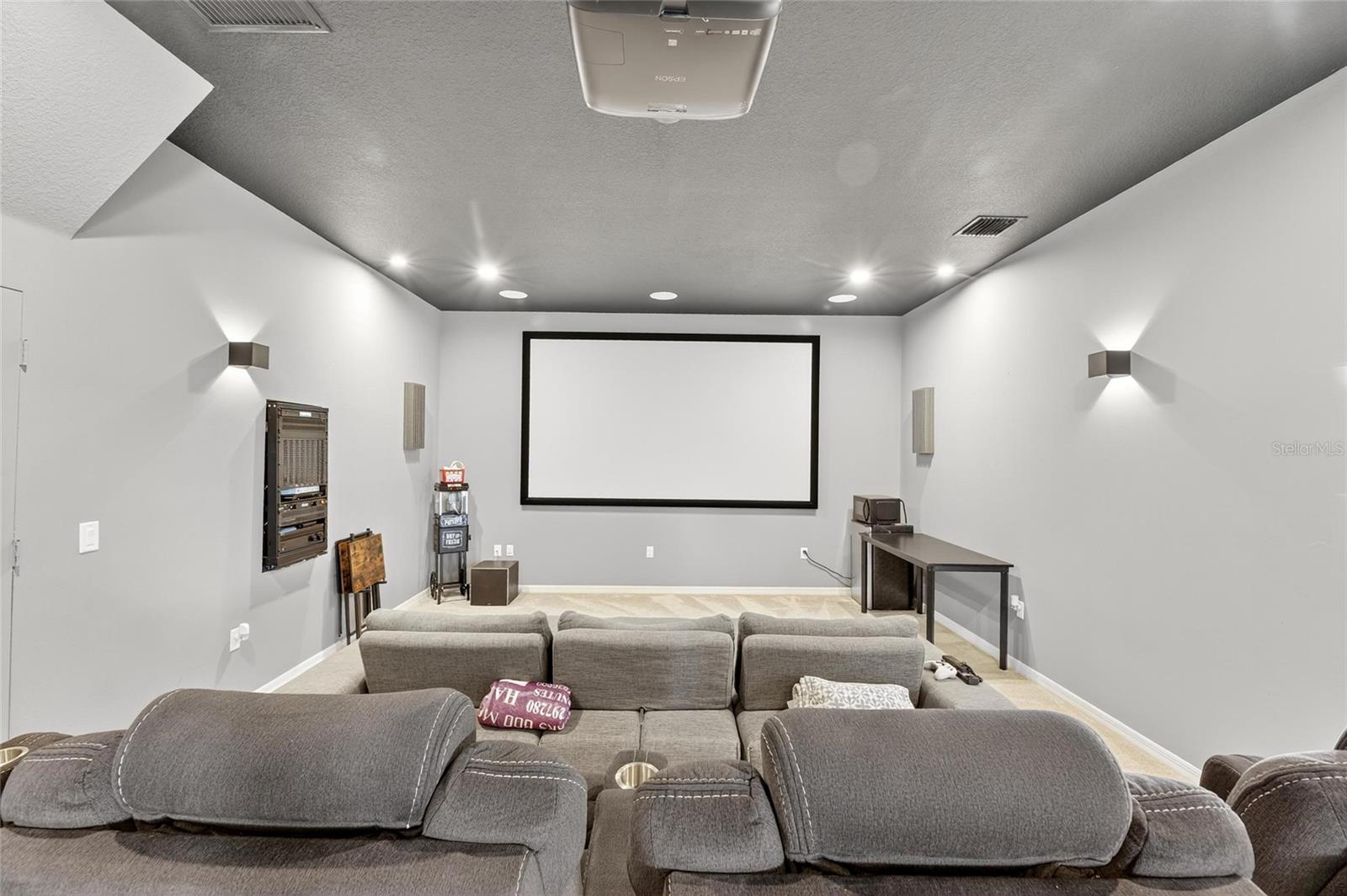 Image 62 of 94 For 121 Falling Water Drive