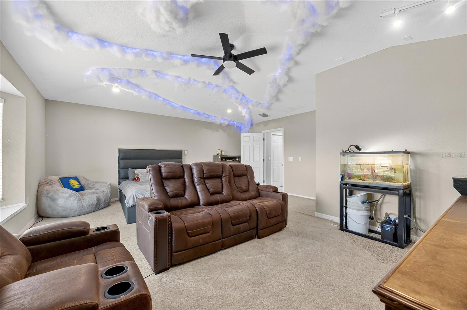 Image 76 of 94 For 121 Falling Water Drive