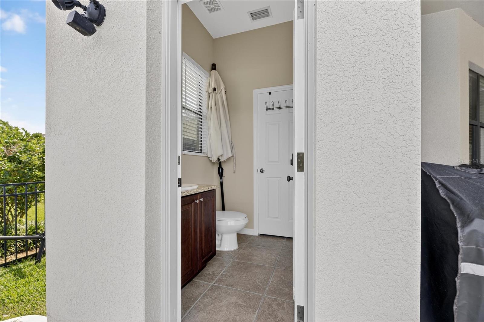 Image 88 of 94 For 121 Falling Water Drive