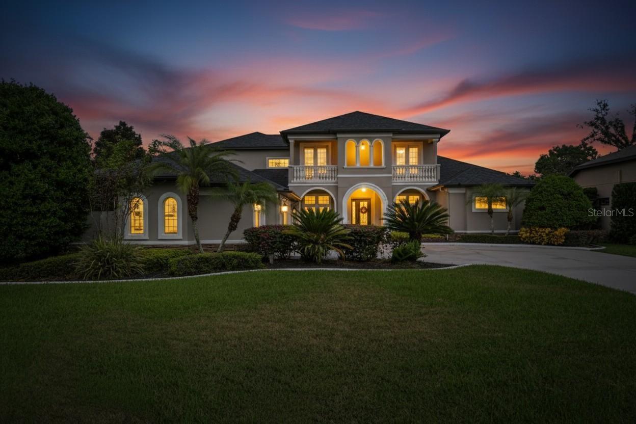 Image 92 of 94 For 121 Falling Water Drive