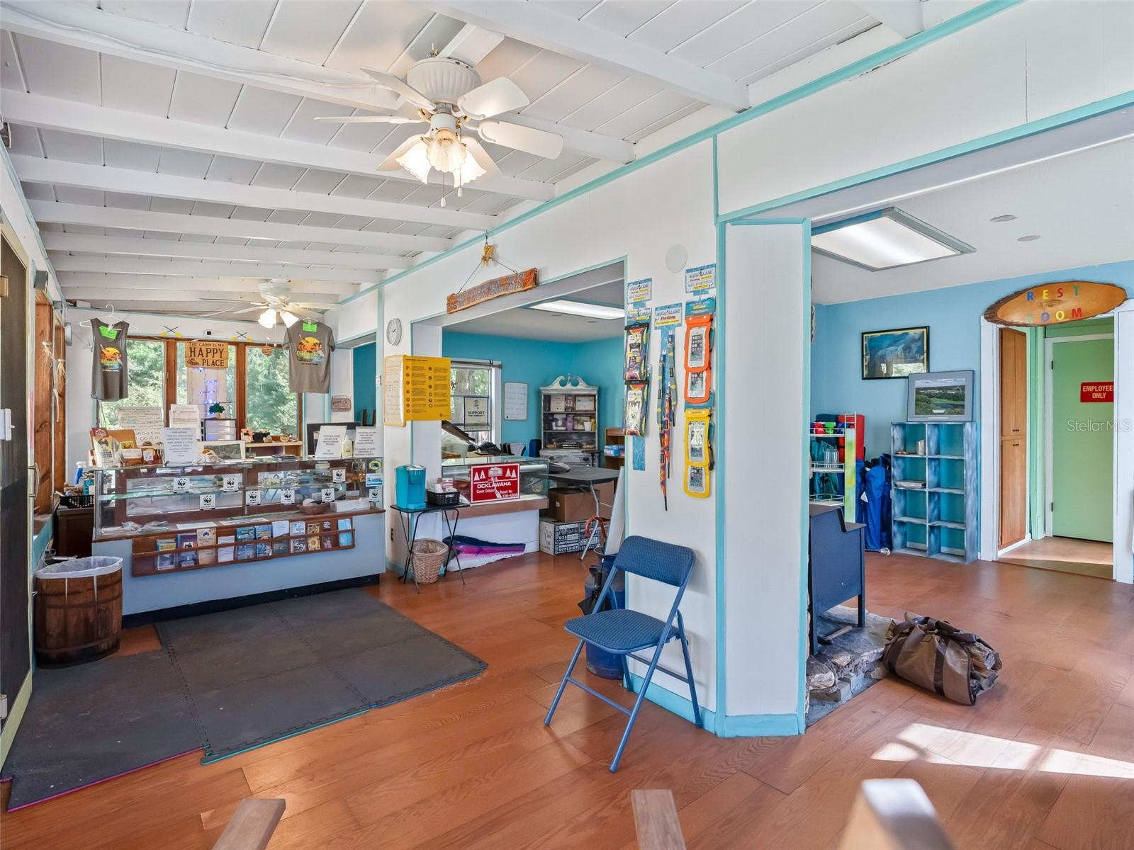 Image 10 of 87 For 15260 152nd Place