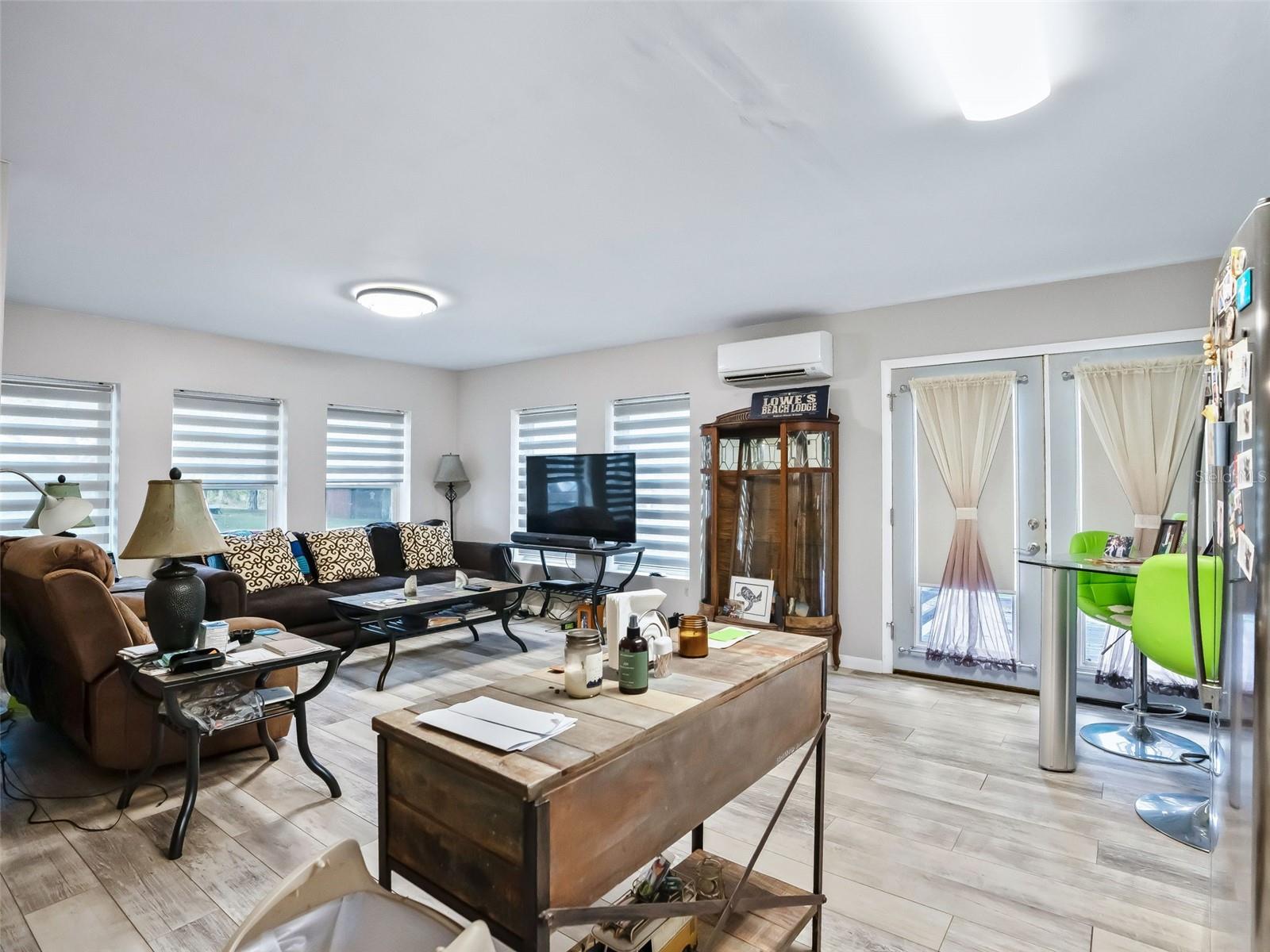 Image 22 of 87 For 15260 152nd Place