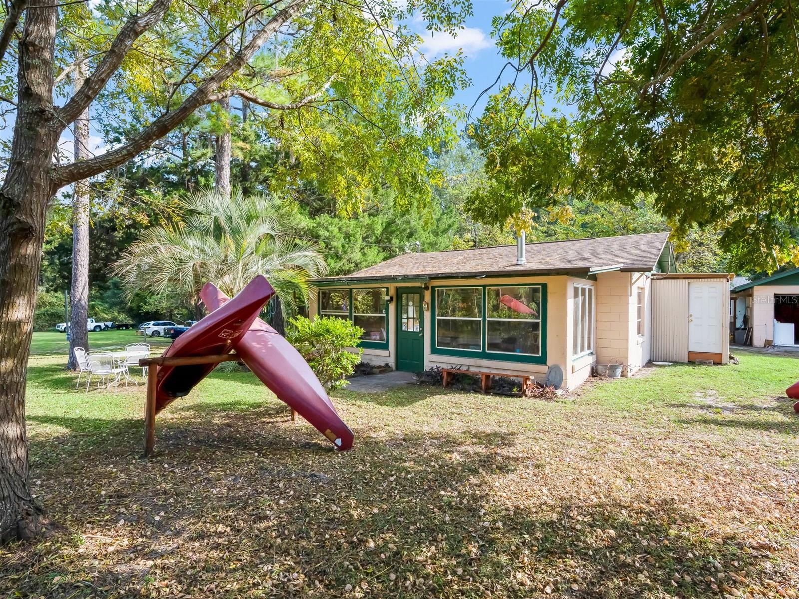 Image 4 of 87 For 15260 152nd Place