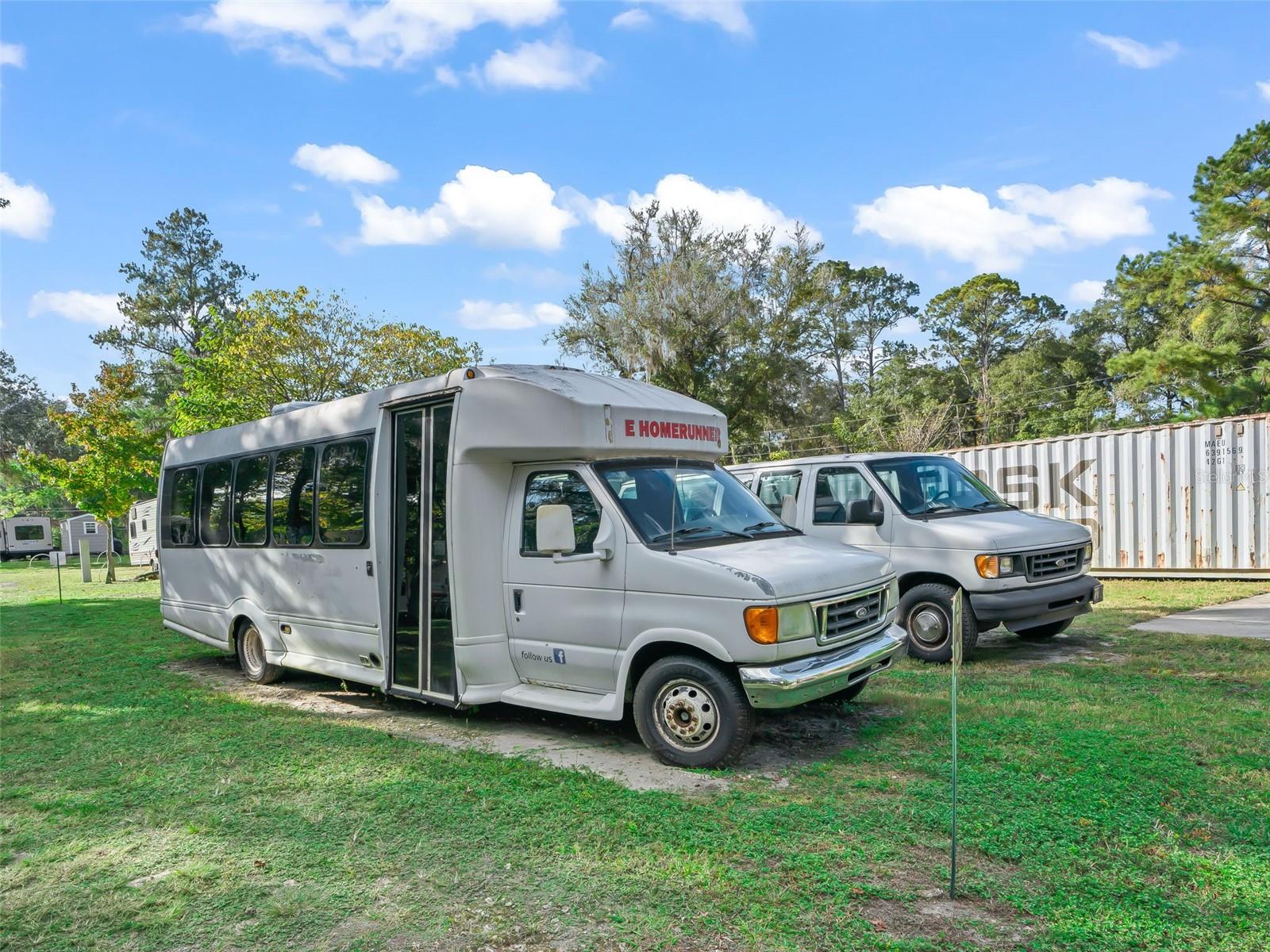 Image 63 of 87 For 15260 152nd Place